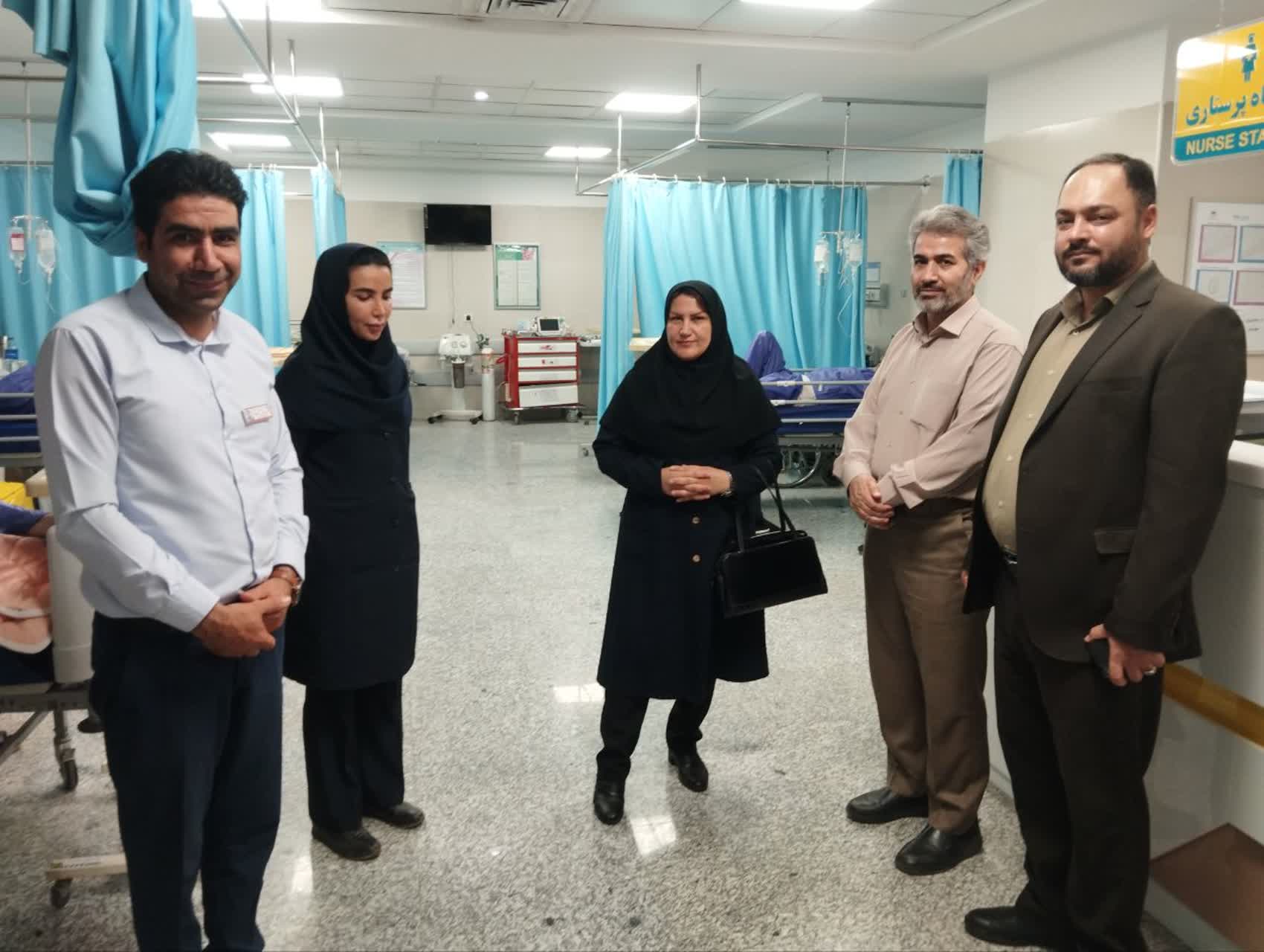 حضور رئیس، مدیر و مترون مرکز در کنار همکاران بخش‌های منتقل‌ شد